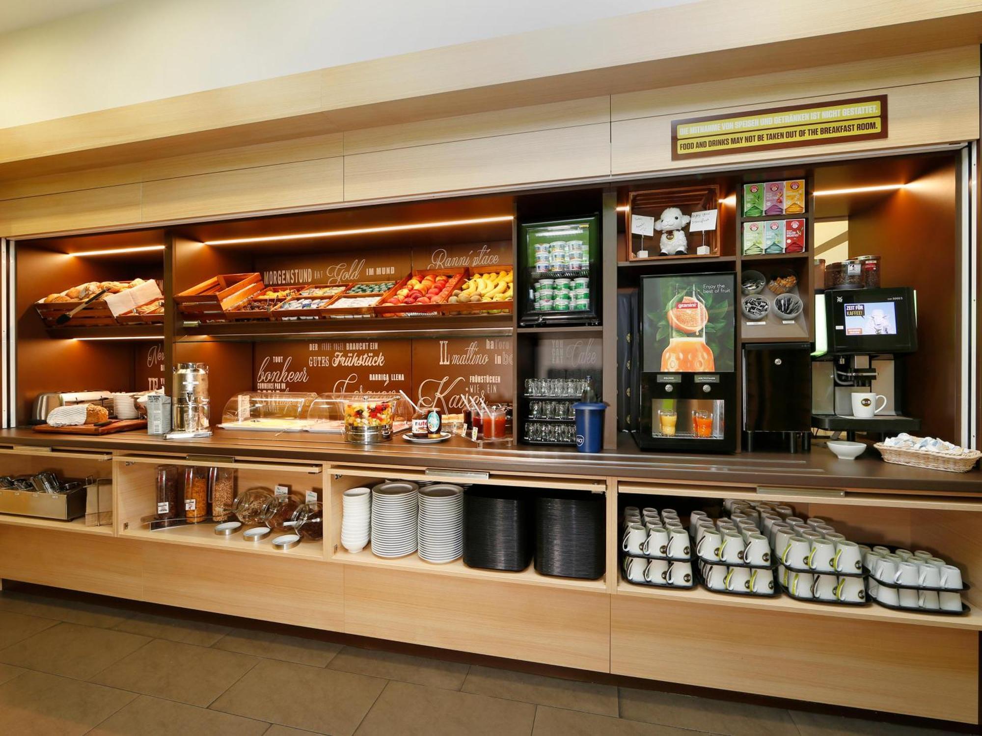 Potsdamer Platz Hotel 3*